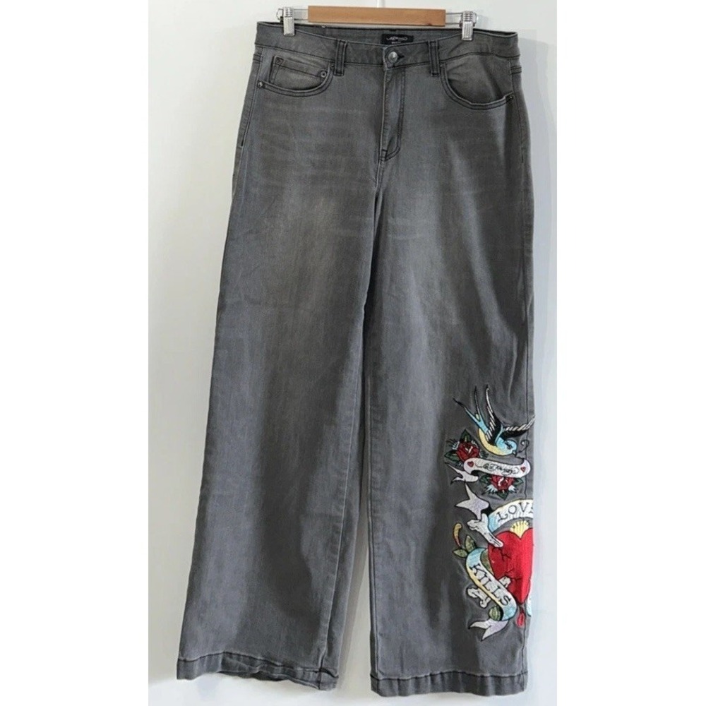 Women's Y2K Ed Hardy Wide Leg Jeans Love Kills Slowly Sz 32 Embroidered